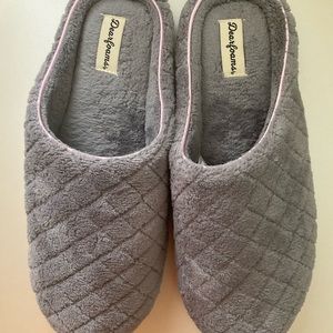 🩷💕💕House shoes Cute Dearform House Slippers